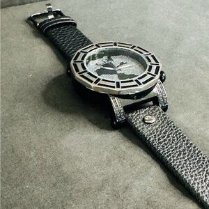 Black Textured Leather Strap Watch with Decorative Bezel